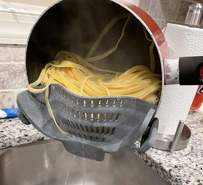 Strain Your Pasta Like A Pro With The Gizmo Snap N Strain - No More Wrestling With Colanders Or Losing Precious Noodles Down The Drain