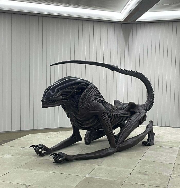 Xenomorfo de H. R. Giger. Exposición en Berlín