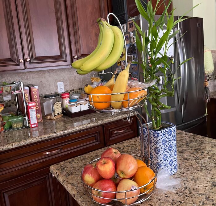 Flavourful Fortune Awaits: Display A Fruit Bowl Of Citrus And Say Goodbye To Bad Luck!