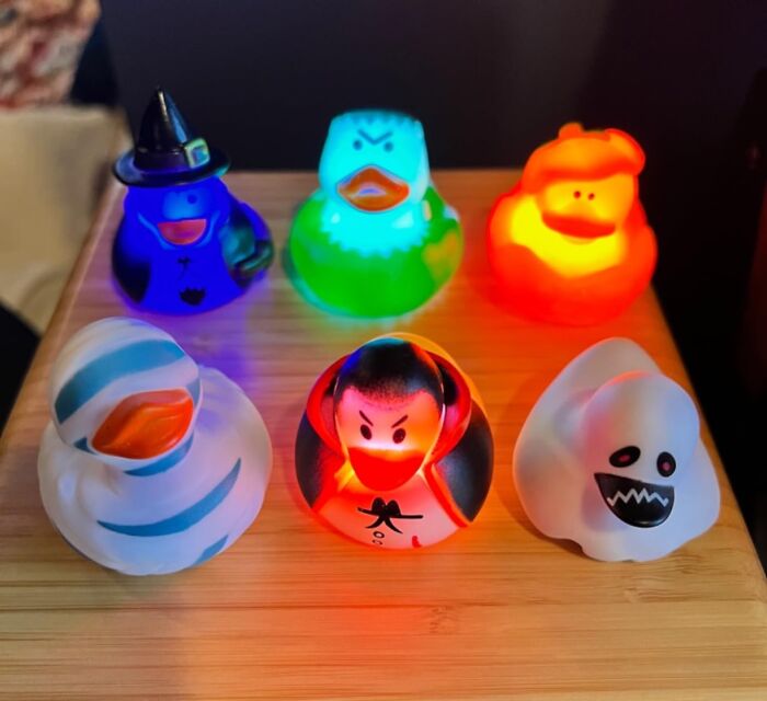 Quack Up Your Halloween Party With These Spooky Halloween Rubber Ducks - They're The Perfect Party Favors For A Frightfully Fun Time!