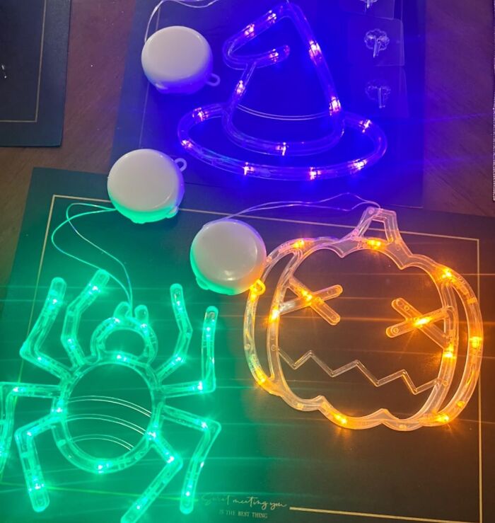 These Halloween Window Lights Are So Easy To Install, Even A Ghost Could Do It