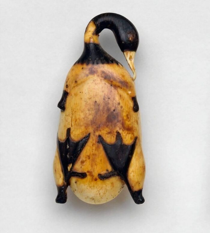 Miniature Ancient Egyptian Duck Cosmetic Vessel. New Kingdom, 18th Dynasty, Amarna Period, 1353-1327 Bc