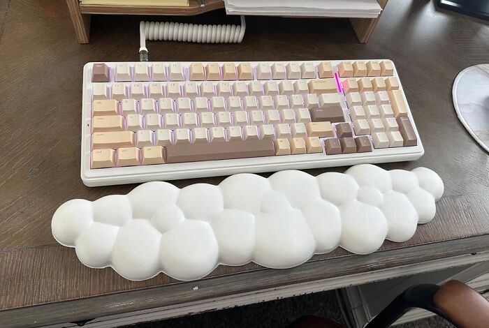 Carpal Tunnel Got You Feeling Like A Grumpy Cat? This Labor Day, Treat Your Wrists To A Cloud-Like Experience With This Cloud Wrist Rest - It's The Support Your Typing Deserves!