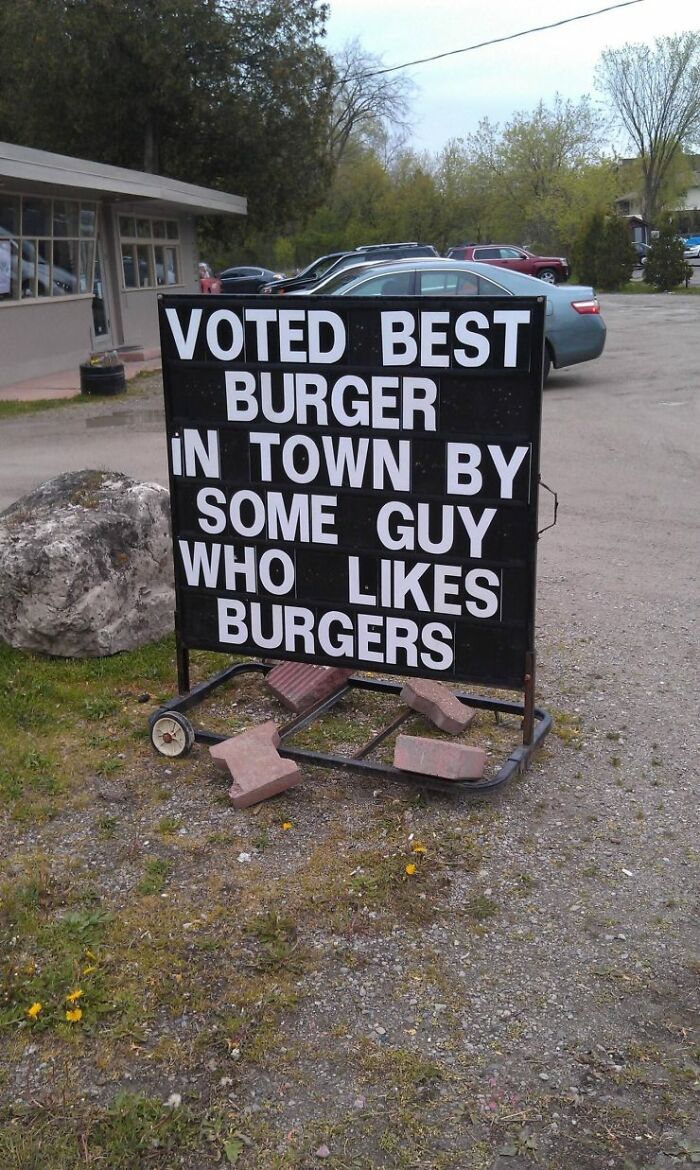 50 Of The Funniest And Most Baffling Signs That People Found In The Wild