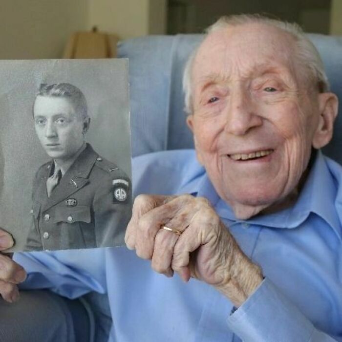 WWII Veteran Dean Mccandless From The 505 Pir Of The 82nd Airborne Division. He Made All Four Combat Jumps (Sicily, Italy, Normandy, And The Netherlands)