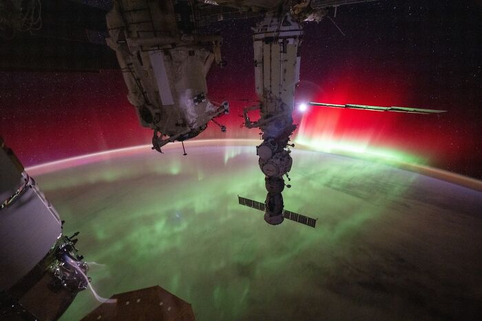 Astronaut Captures The Recent Aurora On Earth From The Perspective Of Our Planet’s Orbit