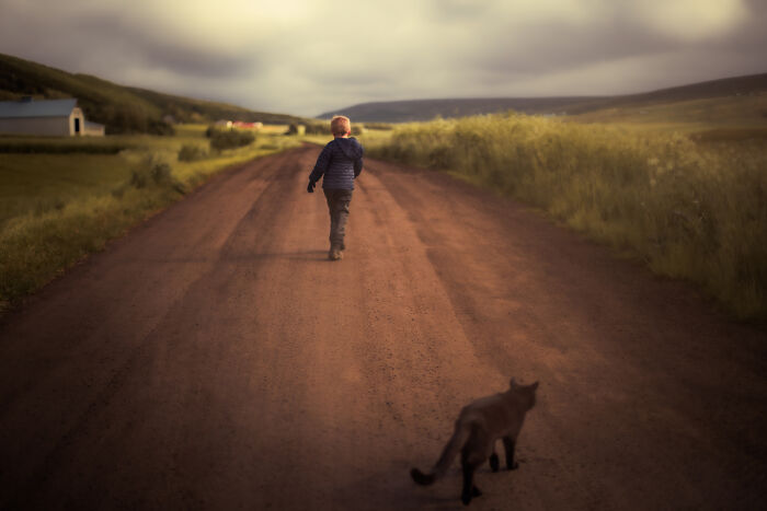 I Took 23 Portraits Of Children Surrounded By The Beauty Of Icelandic Nature - 20