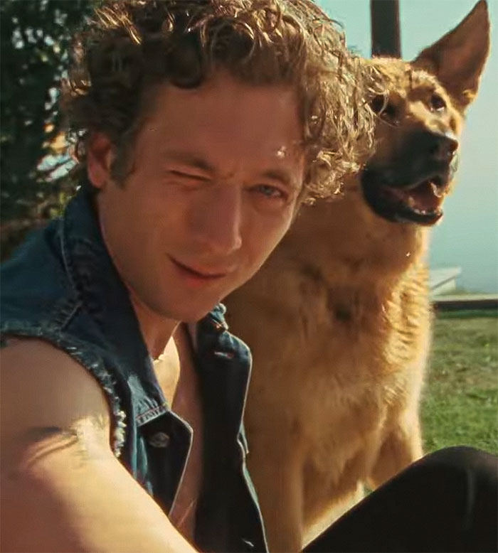 Offensively Hot Calvin Klein Underwear Campaign Features Jeremy Allen White Wet By The Pool Bored Panda