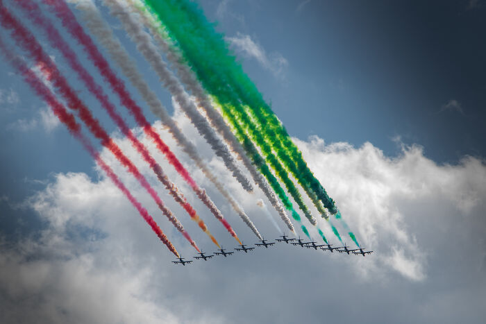 I Photographed The Frecce Tricolori Flyover