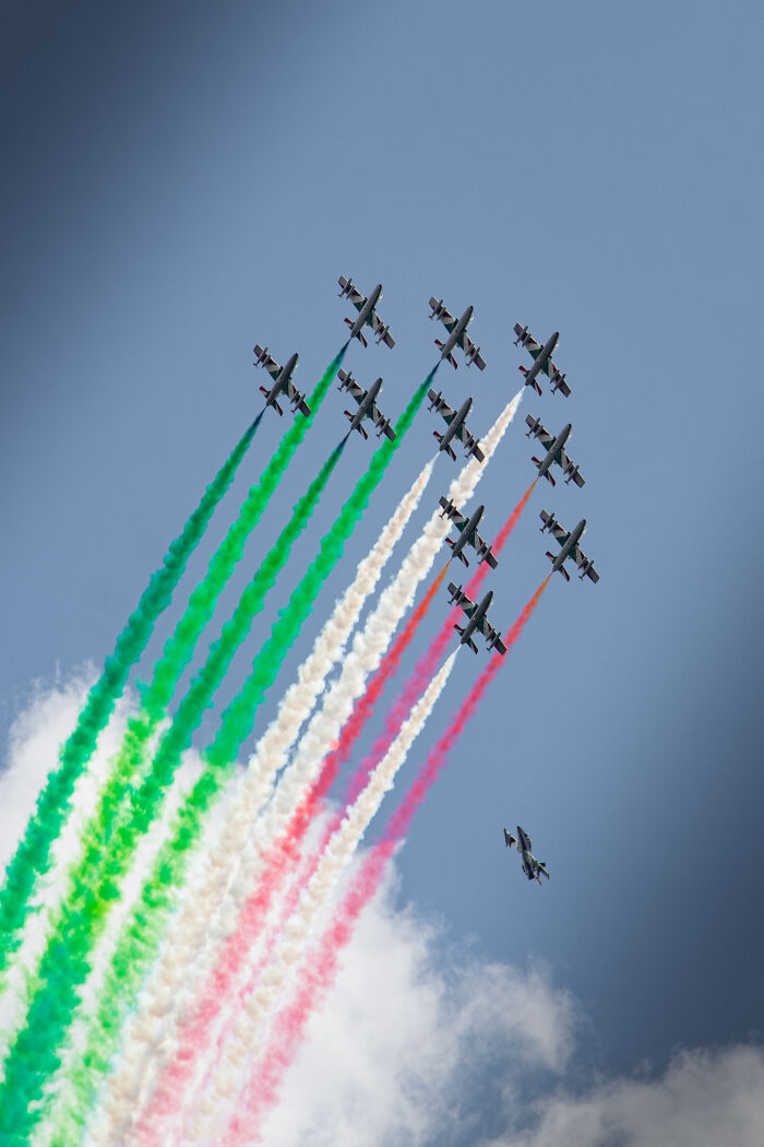 I Photographed The Frecce Tricolori Flyover