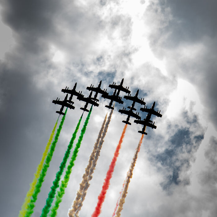 I Photographed The Frecce Tricolori Flyover