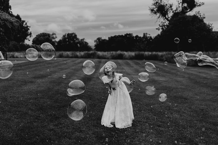 I Captured 11 Unscripted Wedding Moments That Became Award-Winning Photos