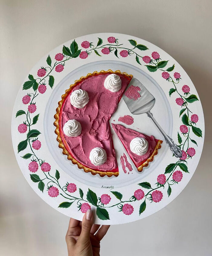 This Ukrainian Artist Paints Vintage Plates With 3D Food Of All Kinds (New Pics)