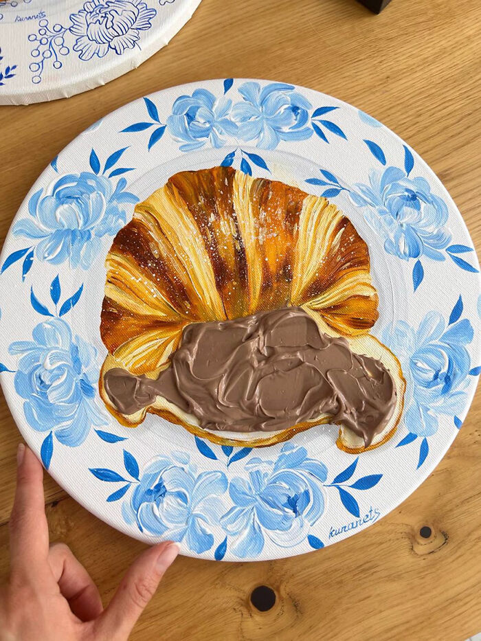 This Ukrainian Artist Paints Vintage Plates With 3D Food Of All Kinds (New Pics)