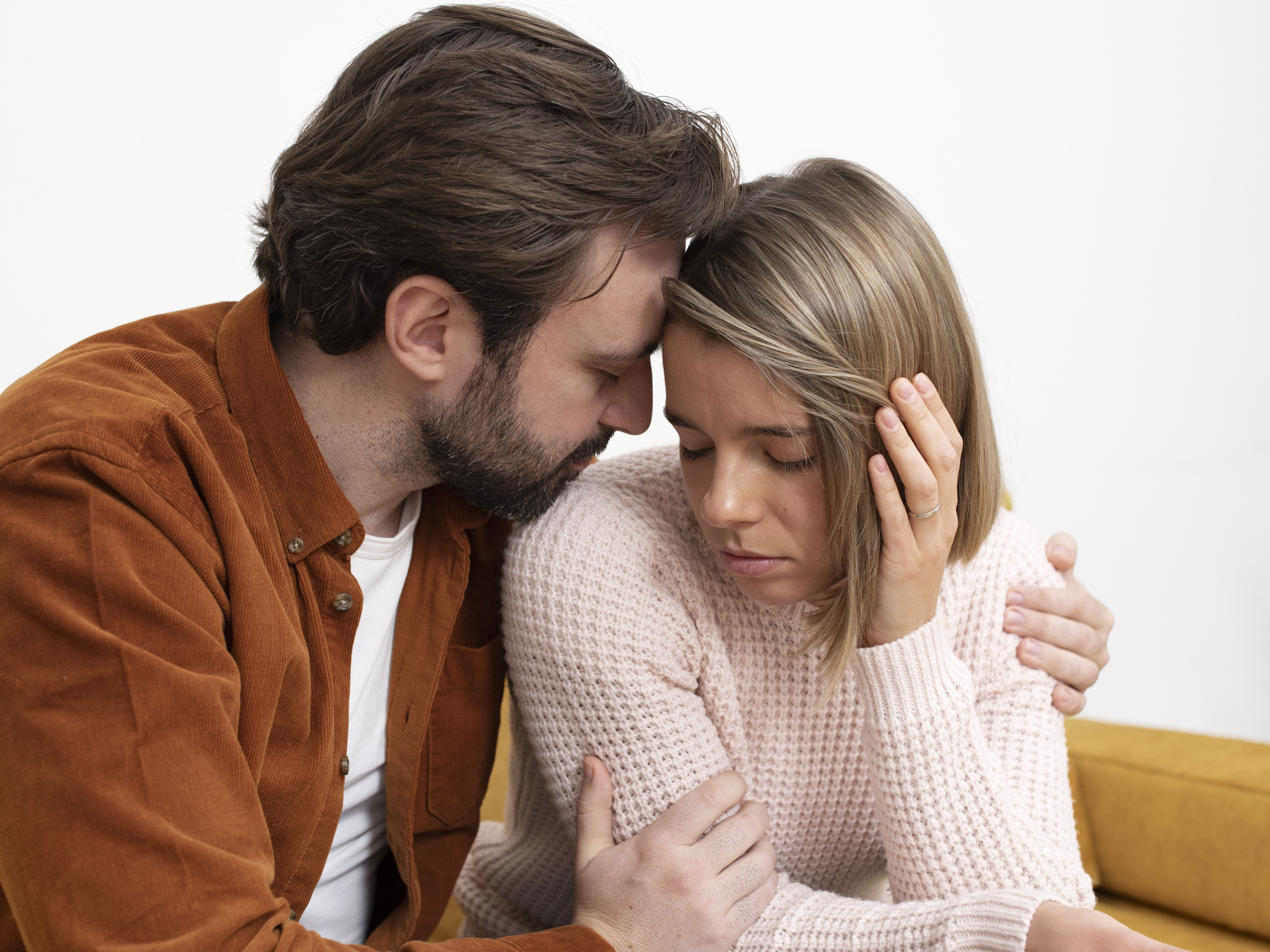 Man’s Family Jealous Of Wife's Cooking, Cause Fuss When She Hangs With Guys Instead Of Cooking