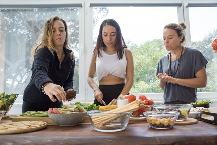 Man’s Family Jealous Of Wife's Cooking, Cause Fuss When She Hangs With Guys Instead Of Cooking