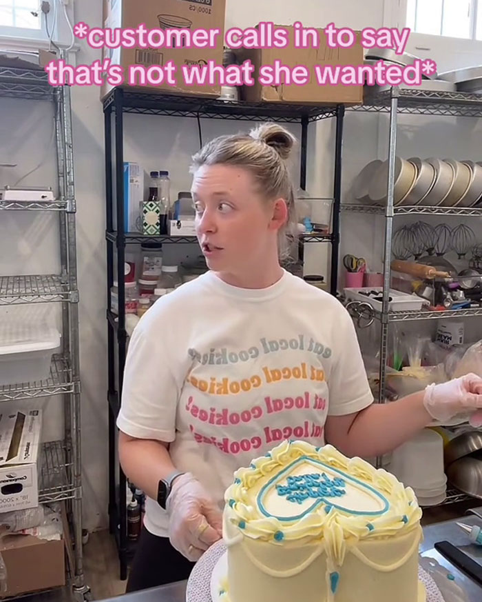 TikToker Snags Over 13M Views After Her Live Cake Decoration Gets Corrected By The Watching Client 