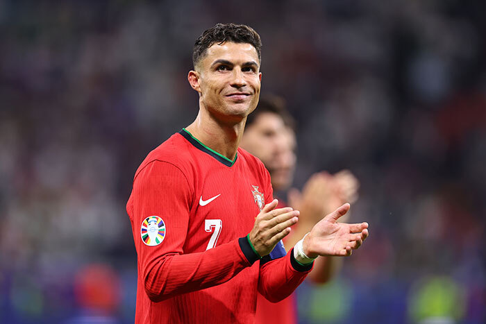 Cristiano Ronaldo Smashes YouTube Record By Hitting 20 Million Subscribers In 24 Hours