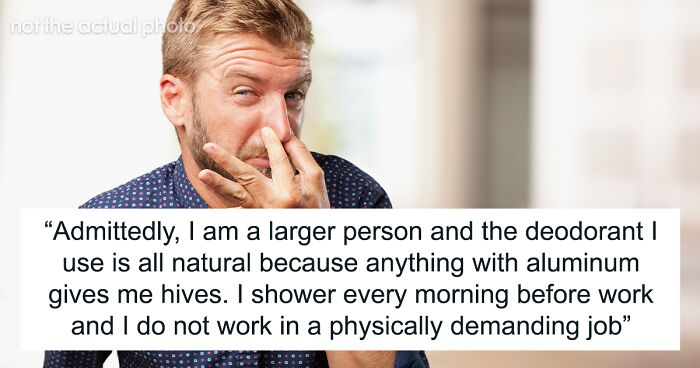 Boss Threatens Employee With A Write-Up After They Complained About Him Stinking Of Smoke