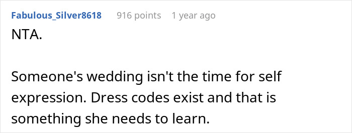 15YO Ruins Dress By Making It Emo Despite It Being Bought For Her Sister’s Wedding, Gets Uninvited