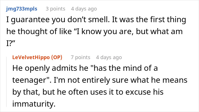 Boss Threatens Employee With A Write-Up After They Complained About Him Stinking Of Smoke