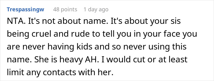 “AITA For Leaving The Hospital After My Sister Gave Birth And Announced The Name Of Her Baby?”