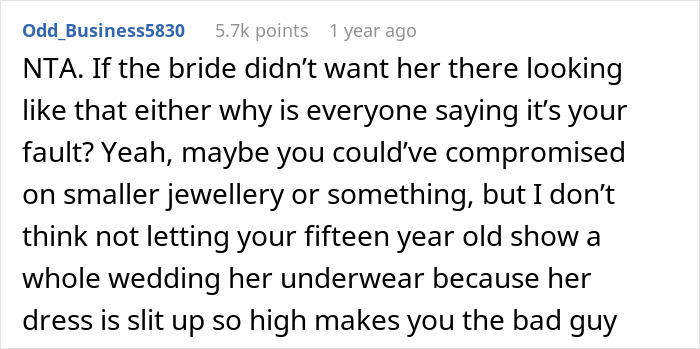 15YO Ruins Dress By Making It Emo Despite It Being Bought For Her Sister’s Wedding, Gets Uninvited