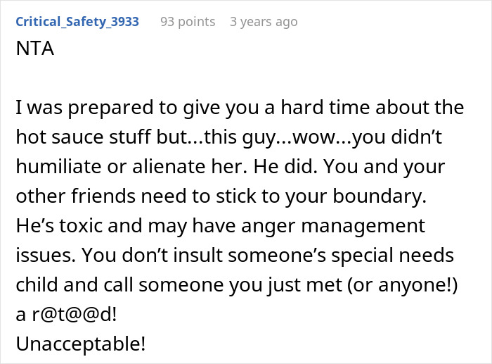 Woman Is Called An Idiot For Liking Hot Sauce By Her Friend’s BF, Harshly Tells Him Off And Leaves