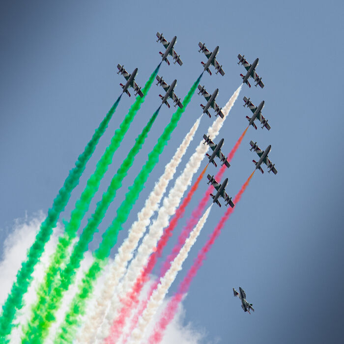 I Photographed The Frecce Tricolori Flyover