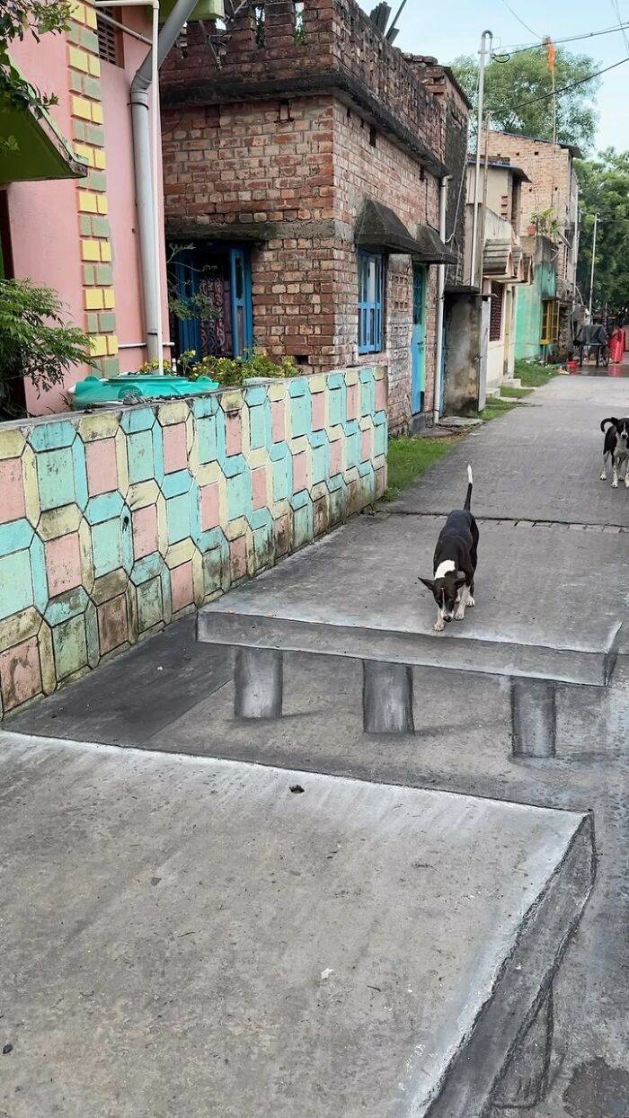 Art Teacher Entertains His Neighborhood With Fun 3D Street Art Made With Chalk (31 Pics)