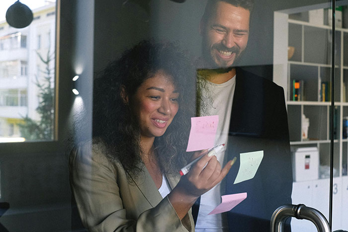 Husband’s “Work Wife” Wins Over His Stomach, So His Actual Wife Stops Making Him Lunches