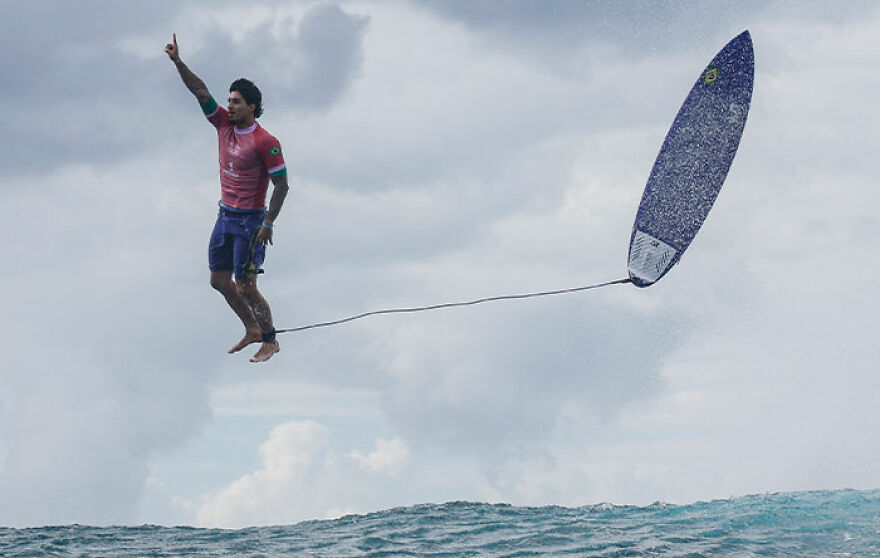 Brazilian Surfer Gabriel Medina Switched The Waves For The Clouds In Incredible Photo As He Thanked God For His Victory