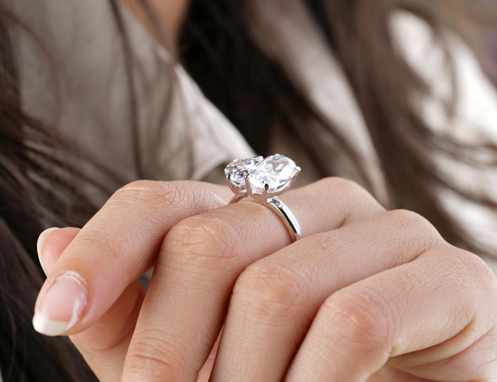 Bride-To-Be Wants Stepsister’s Heirloom Diamond For Engagement Ring, But Grandpa Says “No Way”