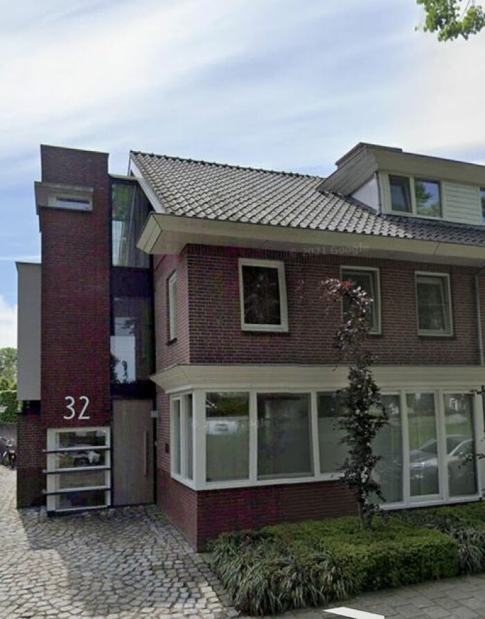 This House Is Near My Home And I Have Never Gotten That Weird Extension … Like Why? It Just Doesn’t Fit. It’s Not An Elevator! I Repeat; It’s Not An Elevator!