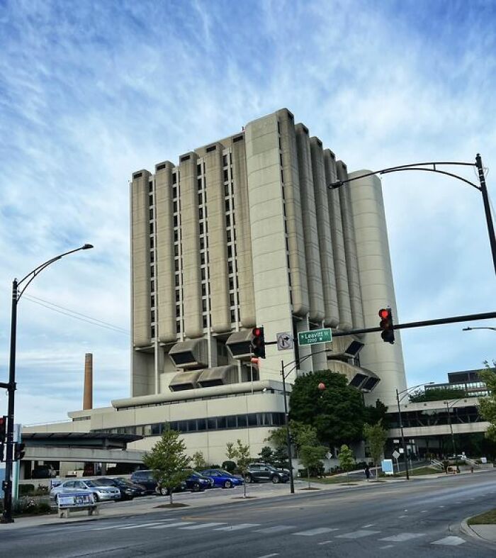 Ukrainian Village, Chicago - In An Otherwise Charming Neighborhbod, This Building Looks Like A Massive Crematorium