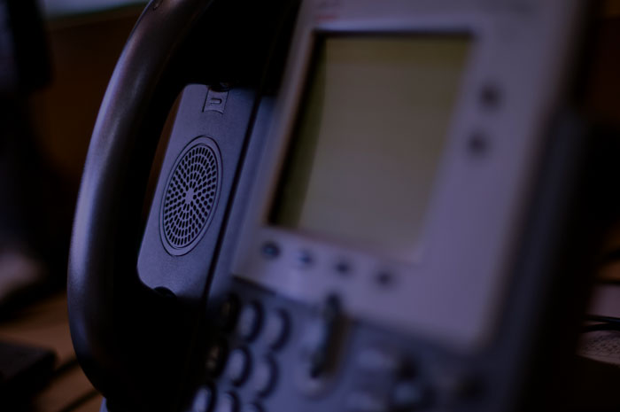 30 Of The Most Unhinged And Disturbing Voicemails People Have Ever Received