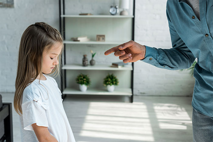 Parents Forget To Make Space For Their Youngest Daughter In Their Wedding, Get Publicly Shamed