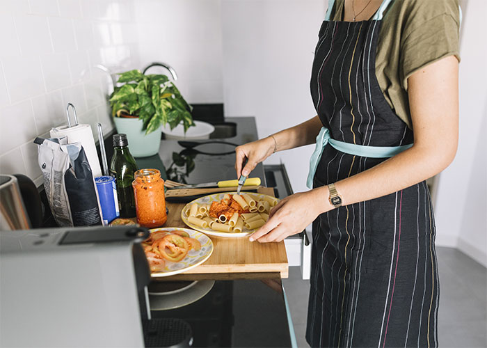 Wife Considers Ending Marriage After Husband Eats Her Carefully Prepared Surgery Recovery Food