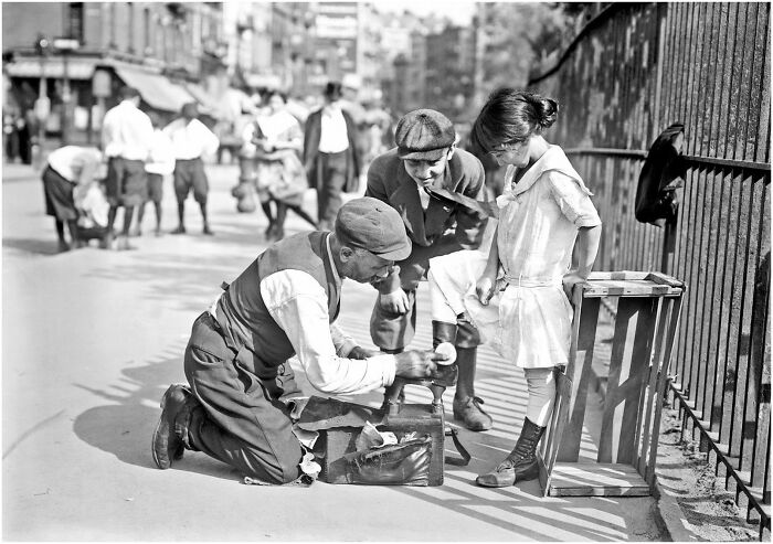 A Boot Black, 1912 New York City