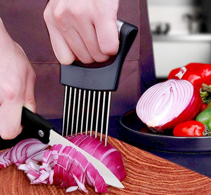 Say Goodbye To Uneven Onion Slices And Hello To Perfectly Diced Deliciousness, All Thanks To This Onion Holder