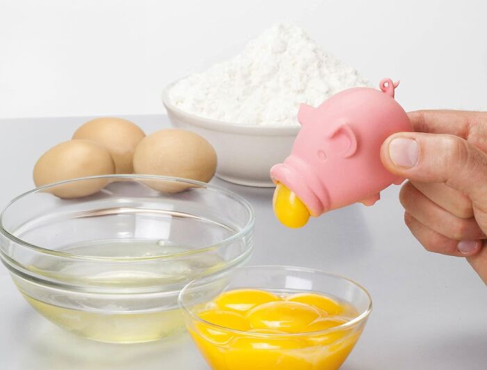 Egg-Citing! Separate Yolks From Whites With Magic - The Yolkpig