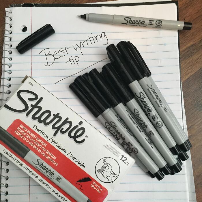 These Ultra Fine Tip Sharpies Are So Fine, They Can Write On A Grain Of Rice