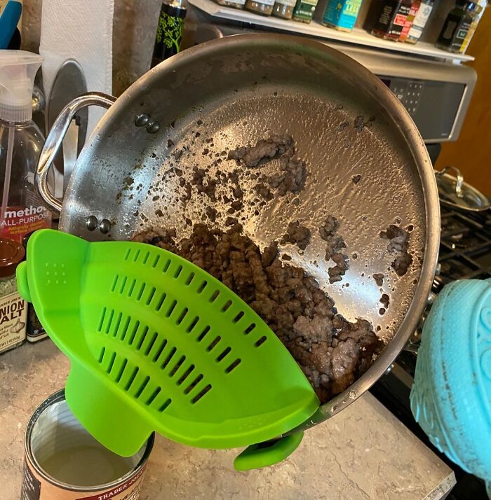 Your Colander Is Officially Retired. This Pot & Pasta Strainer Duo Will Revolutionize Your Cooking Game