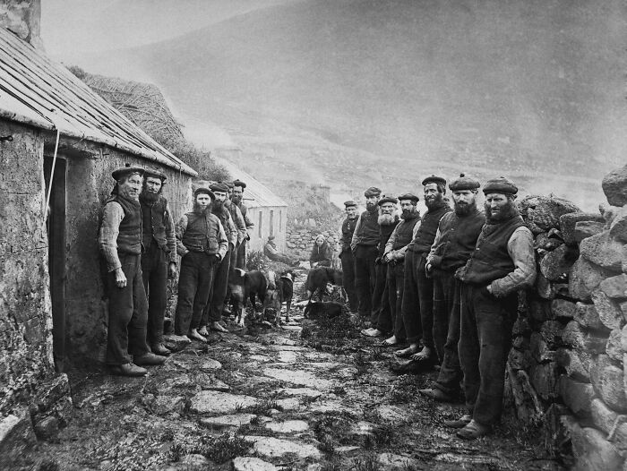 Inhabitants Of St. Kilda, Outer Hebrides, Scotland, 1926. The Islands Had Been Inhabited Since Antiquity, But Would Be Evacuated In 1930