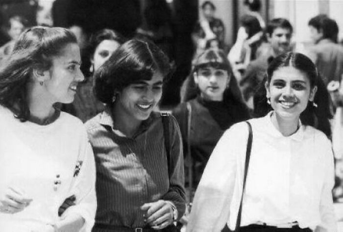 Female Students From Afghanistan In Kabul, 1975