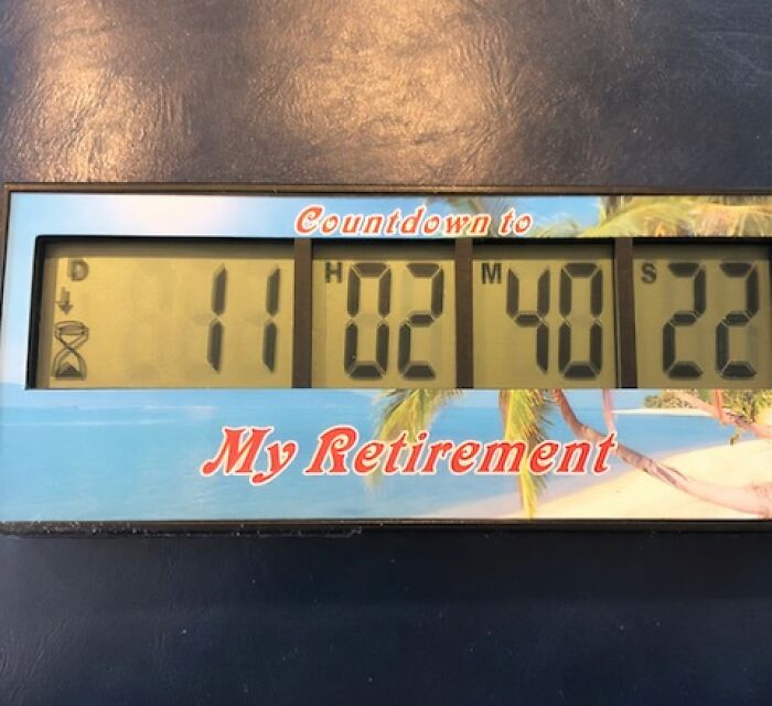 This Digital Retirement Countdown Timer Is The Daily Dose Of Motivation You Need To Power Through Those Last Few Workdays/Years