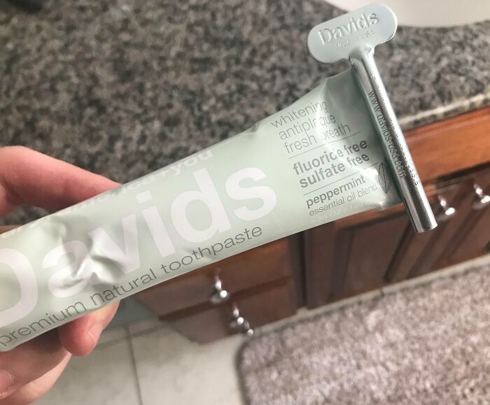 This Toothpaste Comes With A Sliding Key To Help Roll The Tube