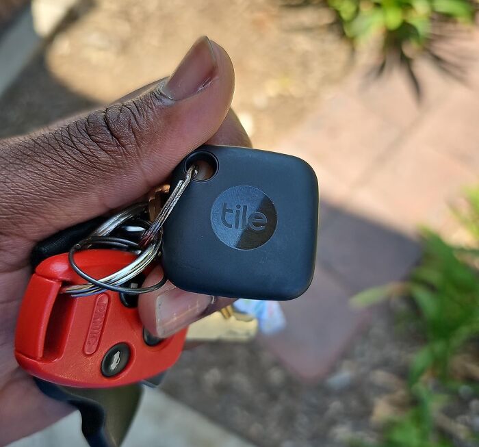 "Get a Tile. Bluetooth GPS trackers that are a game changer for ADHD people that lose keys/wallets" - fizzzzzpop