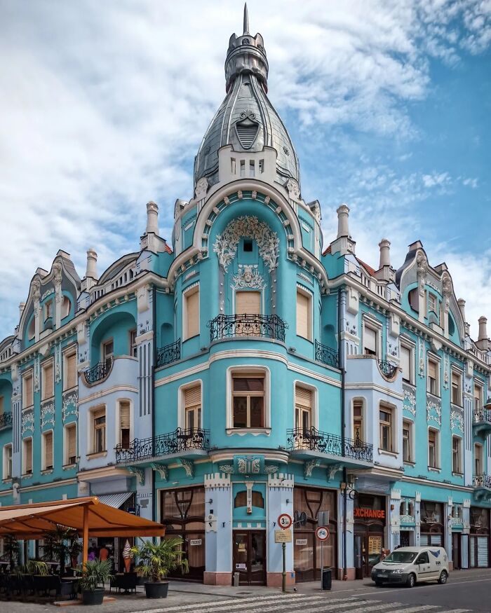 Moskovits Miksa Palace, A Secession-Style Building Completed In 1905 By Architect Kálmán Rimanóczy Jr. In The City Of Oradea, Crișana, Romania