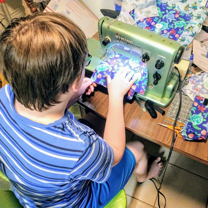 Bifg (Buy It For Generations): My Viking Husqvarna 21a, From Early 1960's. Belonged To My Grandma. My Son Is The 4th Generation To Use This Machine... Spending Quality Father-Son Time Teaching Him How To Sew Useful And Beautiful Things That Will Also Last A Long Time